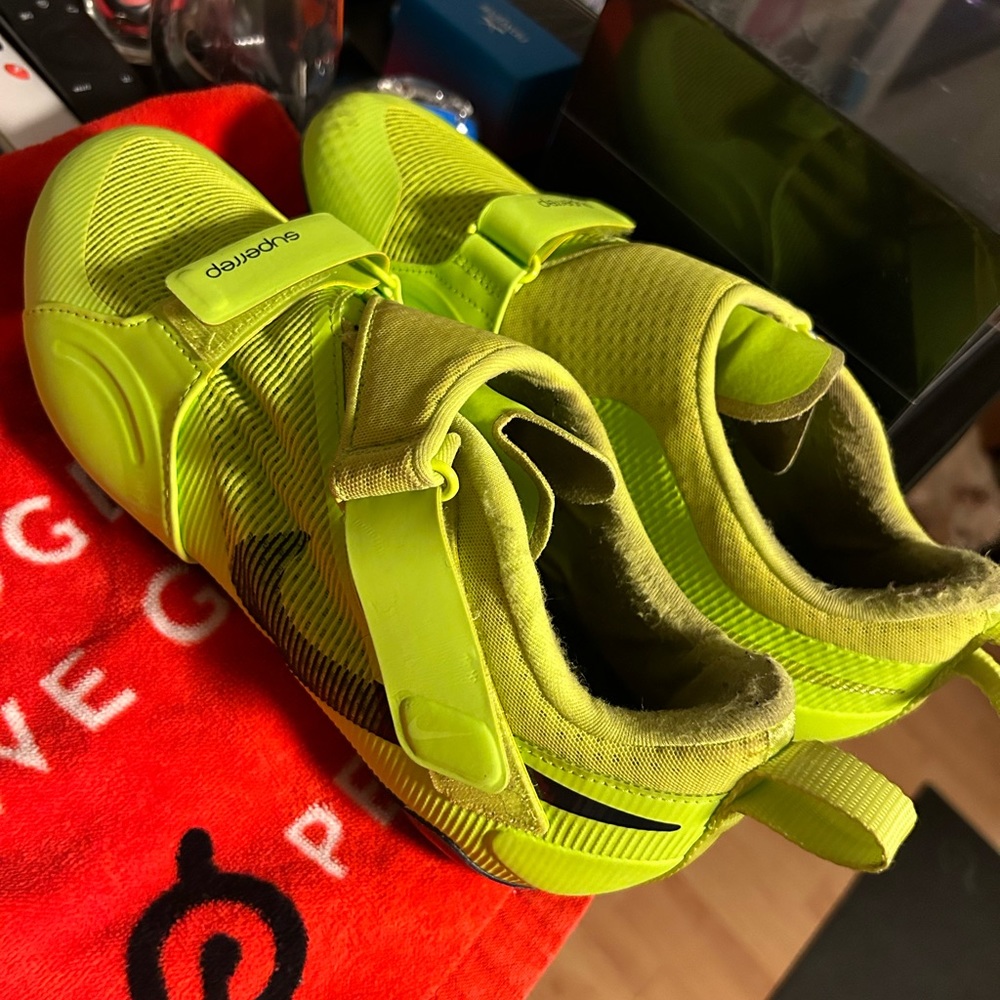 Nike cycle shoe